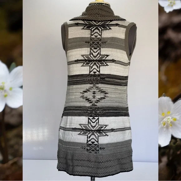 BCBG MaxAzria Grey Western Open Front Vest Size XS - Picture 3 of 6